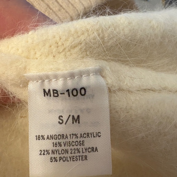 Kerisma Angora Sweater Cream Color S/M - Picture 5 of 6